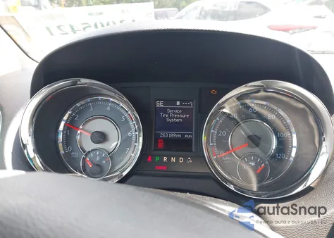 2013 Chrysler Town & Country Touring-L из США, поврежденный, VIN 2C4RC1CGXDR748179